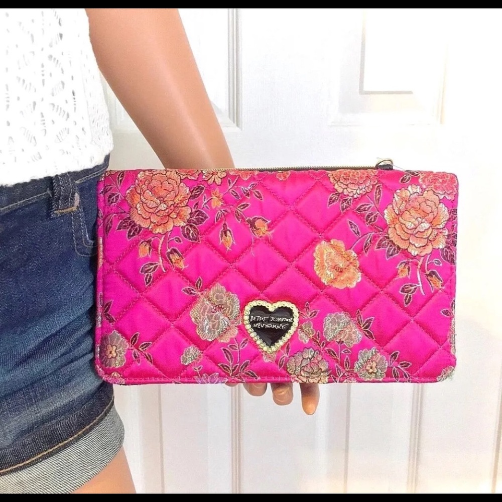Betsey Johnson Pink Handbag Crossbody Purse New - Picture 7 of 8